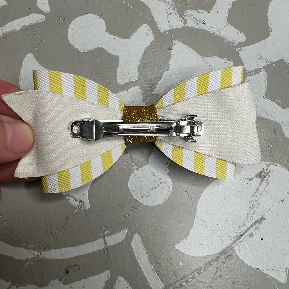 Set of 2 Handmade Pineapple Bows